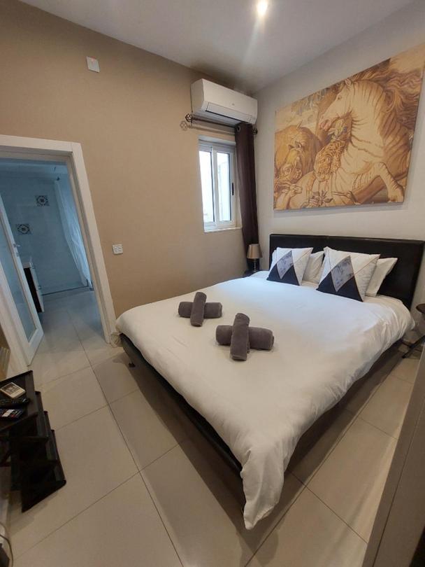 Central & Cozy - 1 Bedroom Apartment Βαλέτα Εξωτερικό φωτογραφία